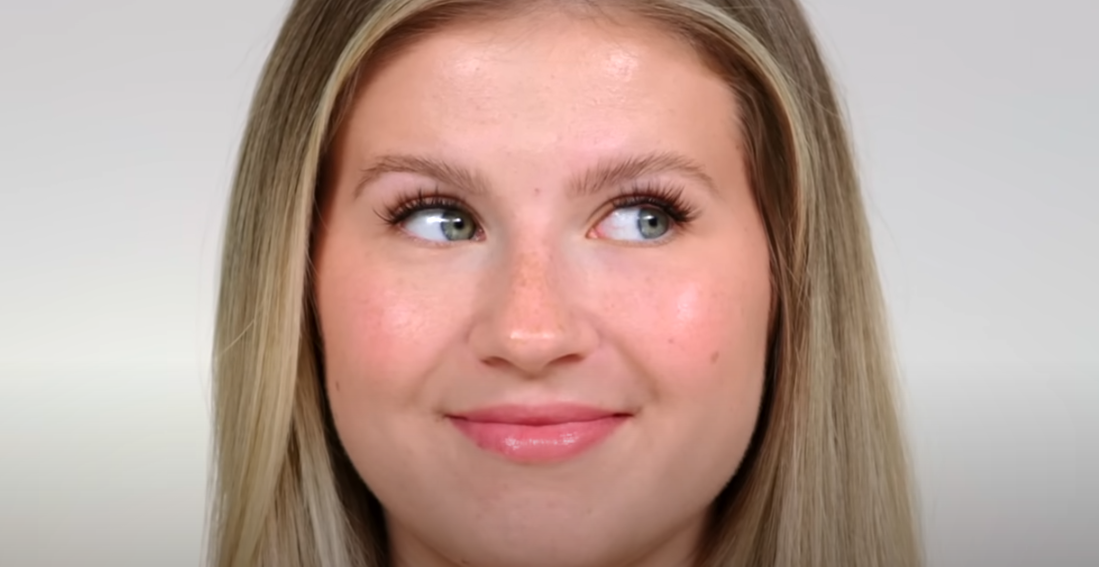 How to apply the Self Adhesive Eyelashes?
